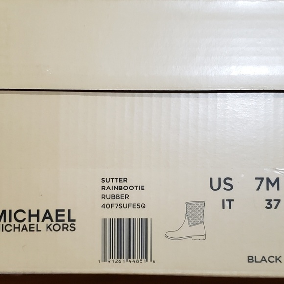 NWOT Michael Kors Rain Boots size 7 - Picture 8 of 8